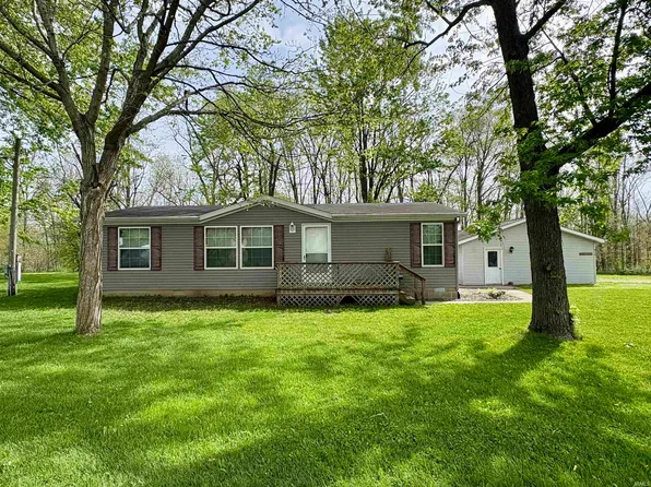 619 E 6th St, Warren, IN 46792