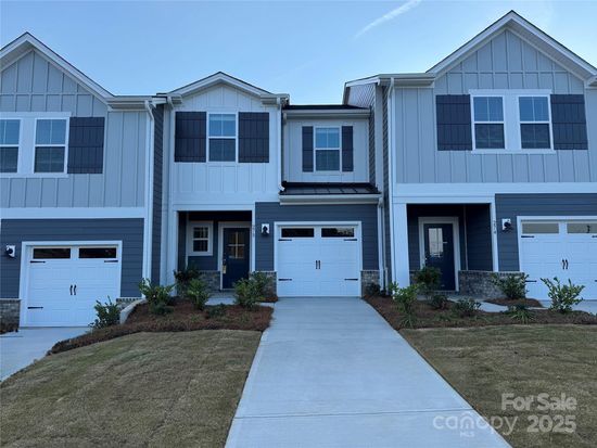 278 Tiger Lily Dr, Fort Mill, SC 29708