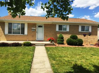 22770 Clinton St, Taylor, MI 48180