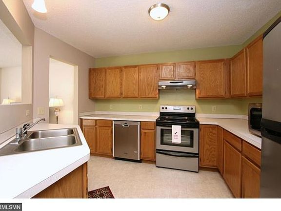 3rd image of 971 Santa Vera Dr
