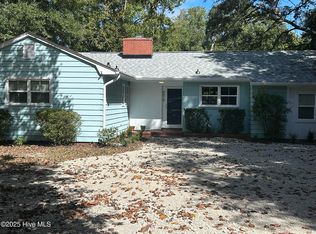 4929 Oleander Dr, Wilmington, NC 28403