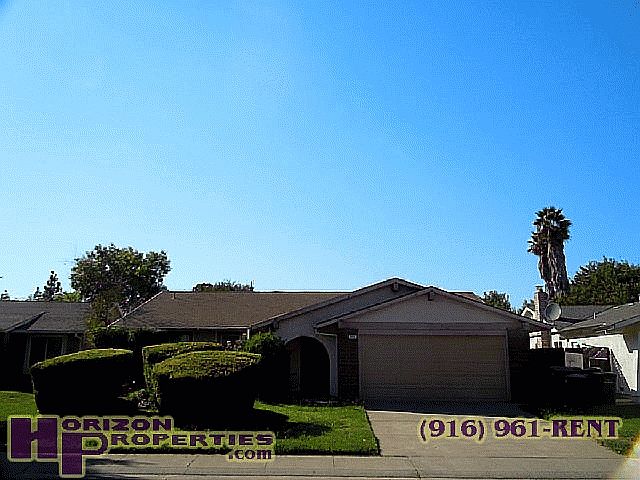 (1) : 4012 Hollygrove Ct Sacramento, CA