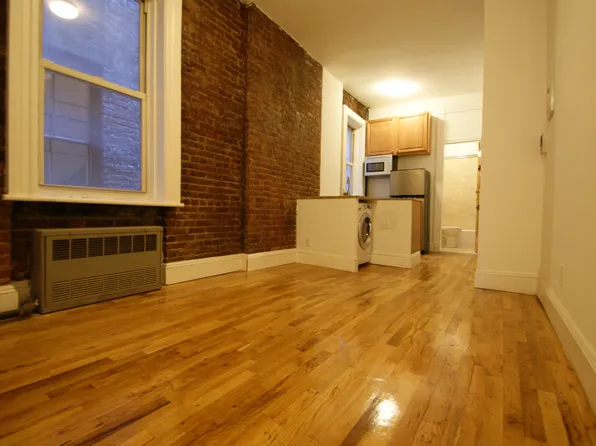 42 Morton Street image 1 of 4