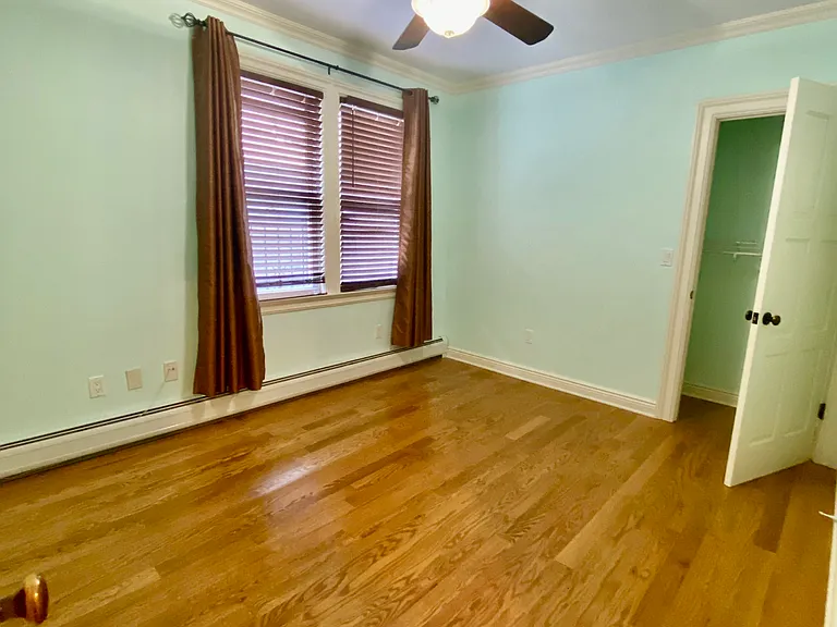 706 73rd St #1 — Photo 3