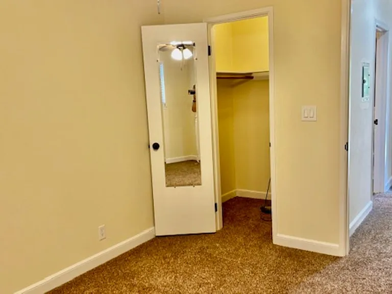 1730 Lacassie Ave — Photo 9