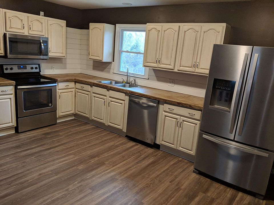 2nd image of 3069 Alfred Dr