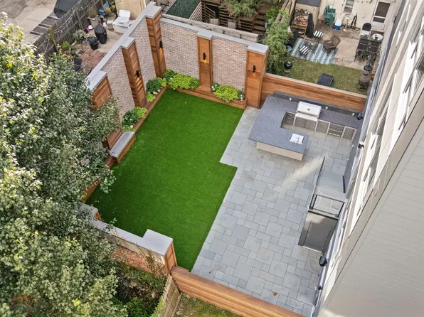 209 6th Street image 3 of 50