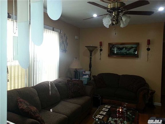 3rd image of 11525 147th St