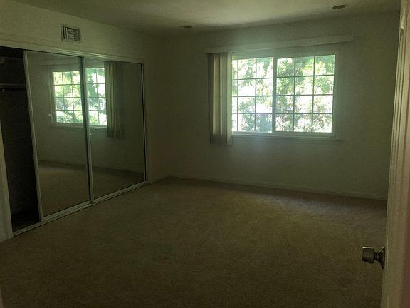 5th image of 12243 Gorham Ave #A
