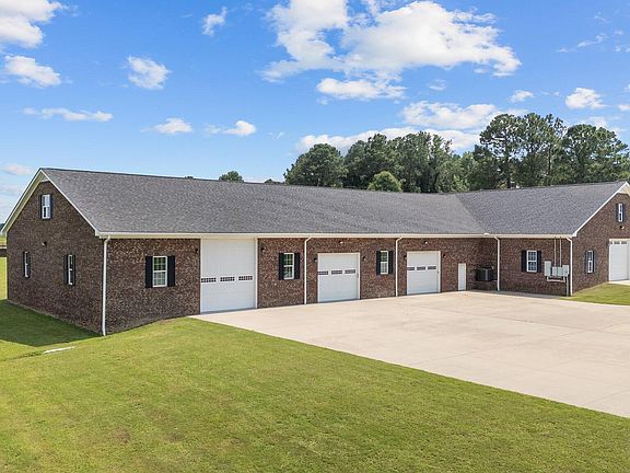 2nd image of 7390 State Highway 50 N