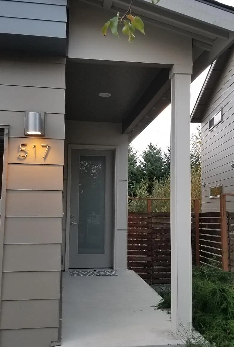 3 bed, 2.5 bath, 1560 sqft, $2,980 — Photo 1