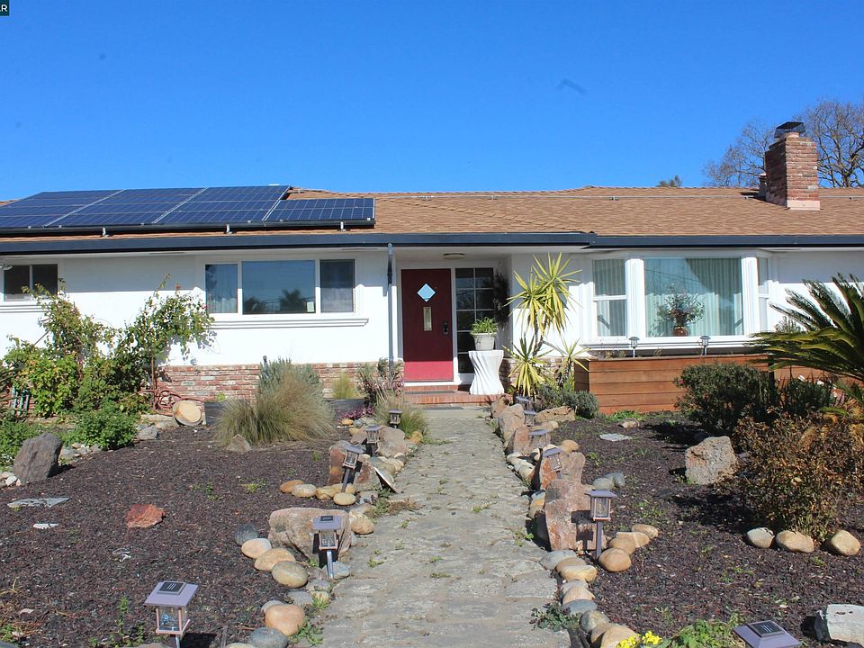 1st image of 330 W Cypress Rd