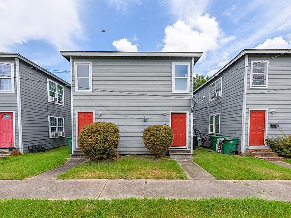 4th image of 3102 Brackenridge St