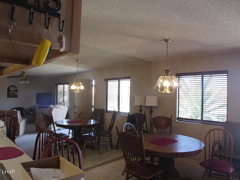1989 Mesquite Ave #68 — Photo 8