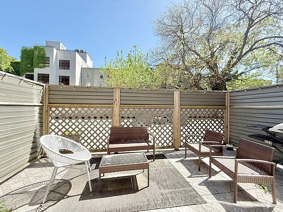 2nd image of 818 Lexington Ave #1A
