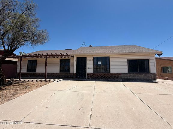 2nd image of 1131 E BISNAGA Street