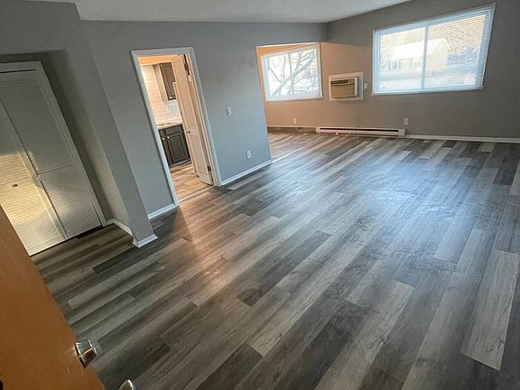 5th image of 7820 Venus St #4