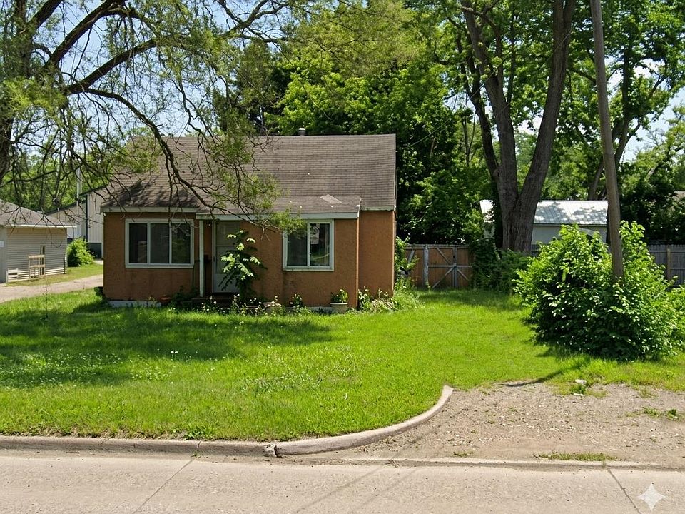 2nd image of 3196 E Atherton Rd
