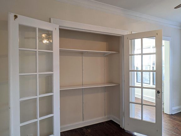 3rd image of 4643 N Paulina St #208RA
