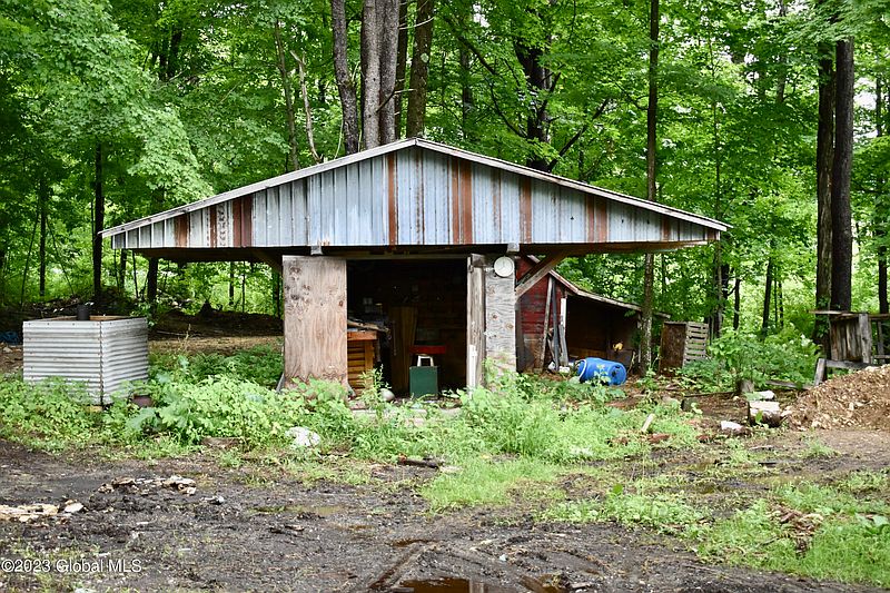3rd image of 259 Mosquito Swamp Road