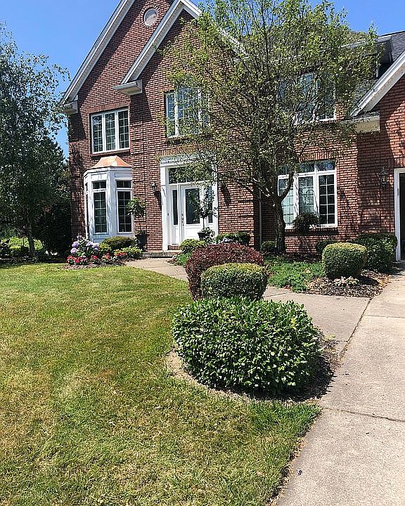 1st image of 5464 Pebble Beach Dr