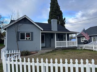 250 Hillcrest Dr, Lakeport, CA