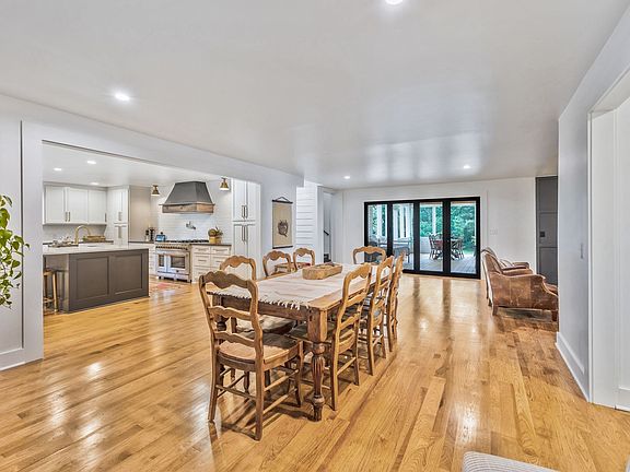 5th image of 1757 Old Hillsboro Rd