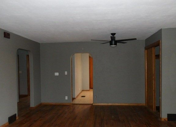 3rd image of 516 N John St