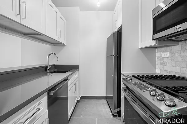 Rented by Mirador Real Estate | media 11