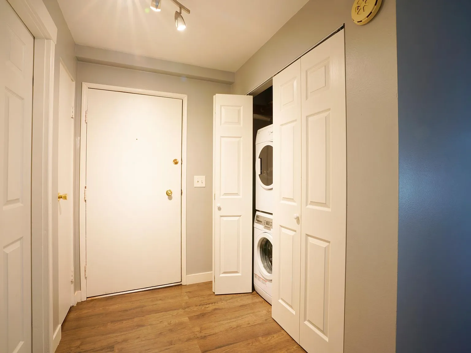1 bed, 750 sqft, $1,950 — Photo 4