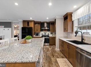 170 Marshall Ln, Sellersville, PA 18960