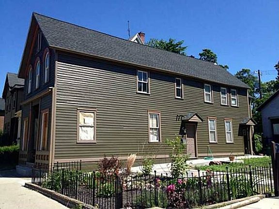 Exterior Side