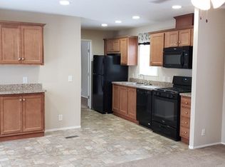 541 Taffy Ln, Muskegon, MI 49442