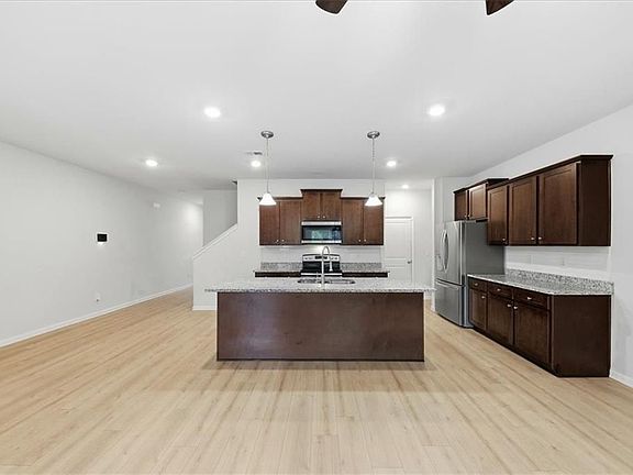 5th image of 4526 Fillmore Trl