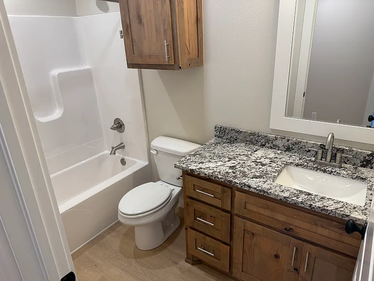 1702 Evans St — Photo 13