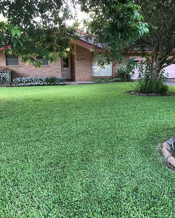 1st image of 405 Southern Oaks Dr