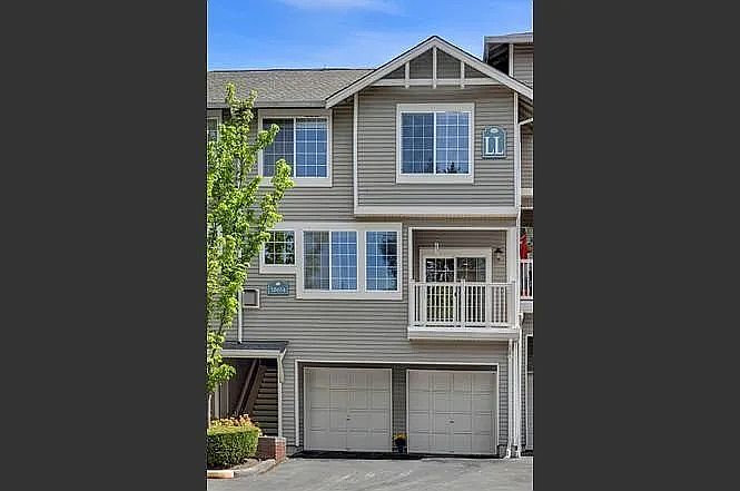 1st image of 18634 NE 55th Way