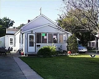 4307 Wood Ave photo 1