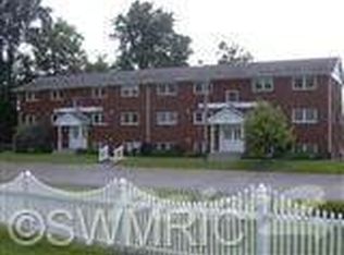 2002 N Us Highway 31 APT 9, Niles, MI 49120