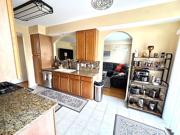 3rd image of 1205 Telluride Ct