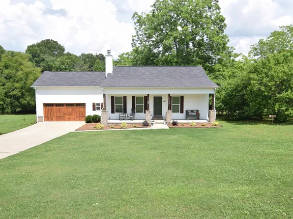 295 G B Sanders Dr, Ashville, AL 35953