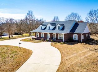 111 Dixson Rd, Bowdon, GA 30108
