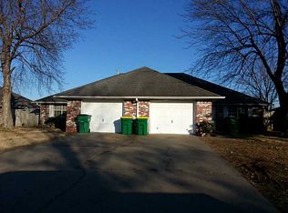 1403 Mark St, Springdale, AR 72764