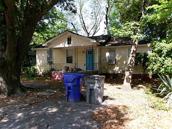 2nd image of 2666 Olympia Ave