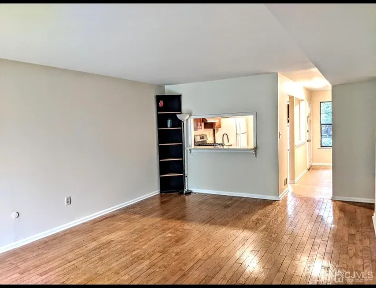 106 Woodbridge Commons Way #106 — Photo 4