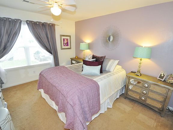 4th image of 5812 Pleasant Woods Ct