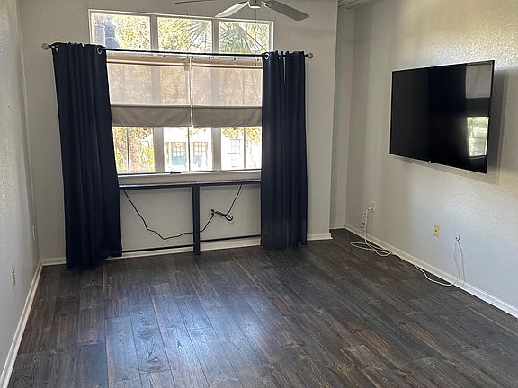 2nd image of 2320 W Azeele St Unit 327