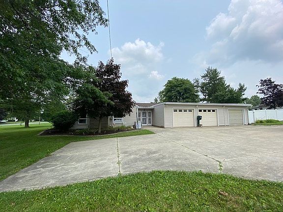 3rd image of 1405 Fairview Ave
