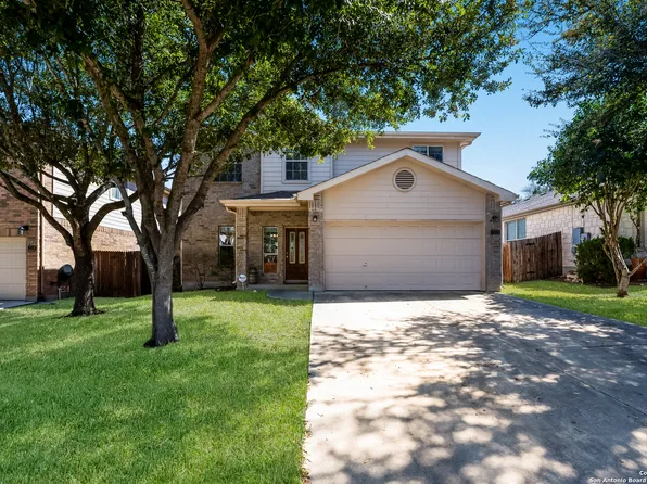2512 Sir Barton Bay Dr, Schertz, TX 78108