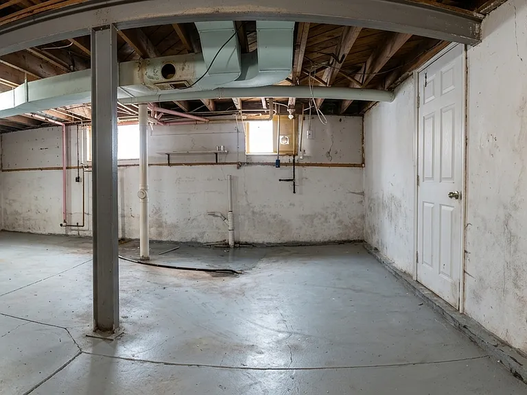 701 Pemberton Pl — Photo 10